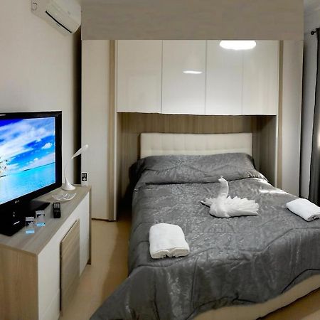 Rm Apartment Messina Eksteriør bilde
